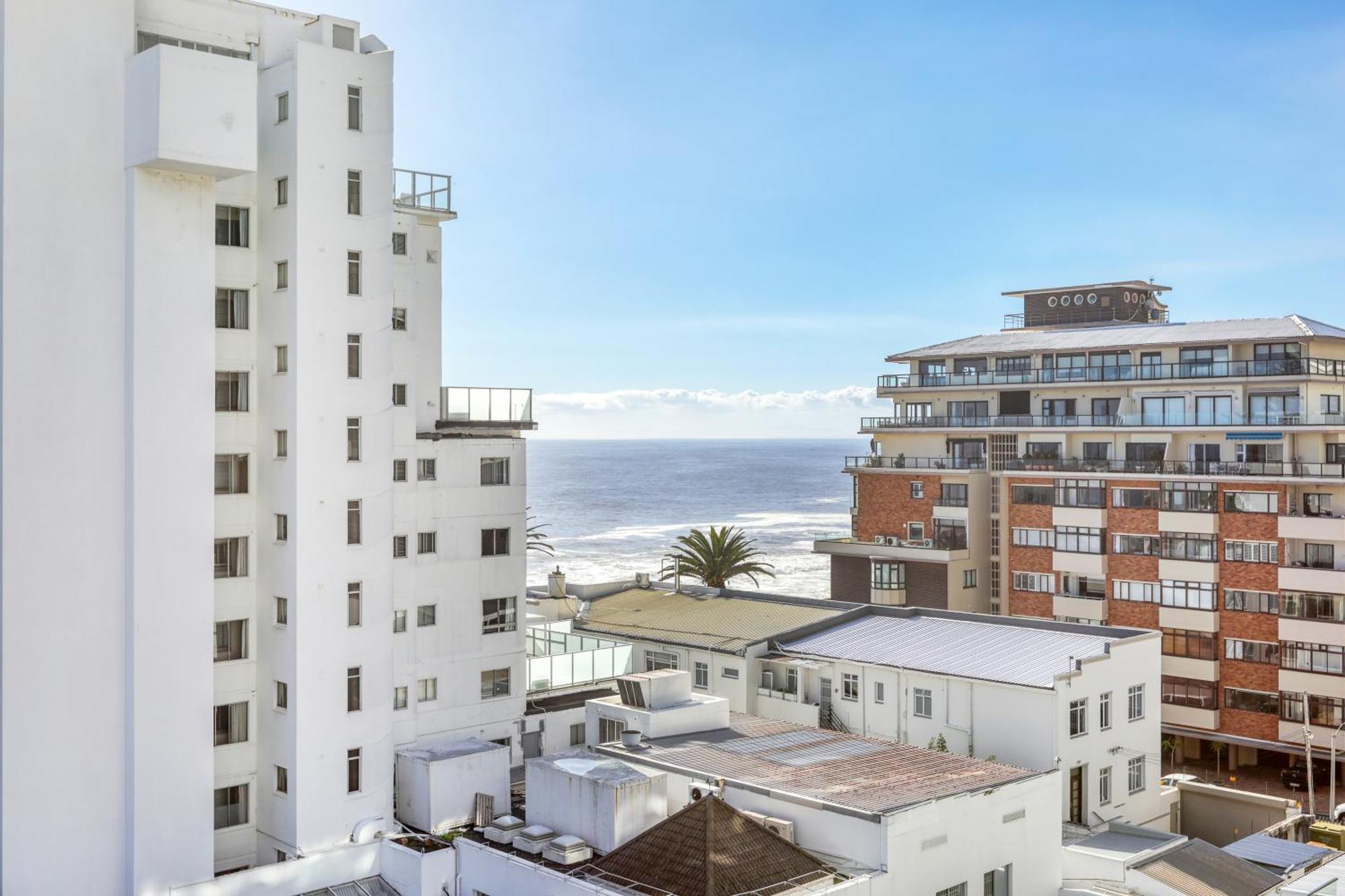 Backup-Powered Bantry Bay View 2 Bed Apartment เคปทาวน์ ภายนอก รูปภาพ