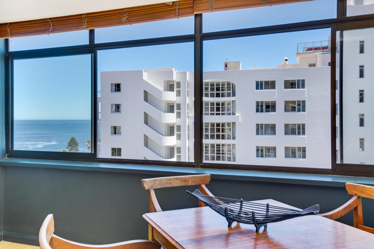 Backup-Powered Bantry Bay View 2 Bed Apartment เคปทาวน์ ภายนอก รูปภาพ