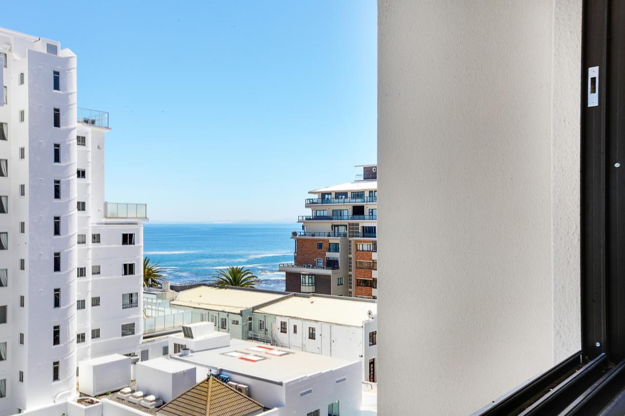 Backup-Powered Bantry Bay View 2 Bed Apartment เคปทาวน์ ภายนอก รูปภาพ